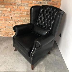 lyon-chesterfield-16